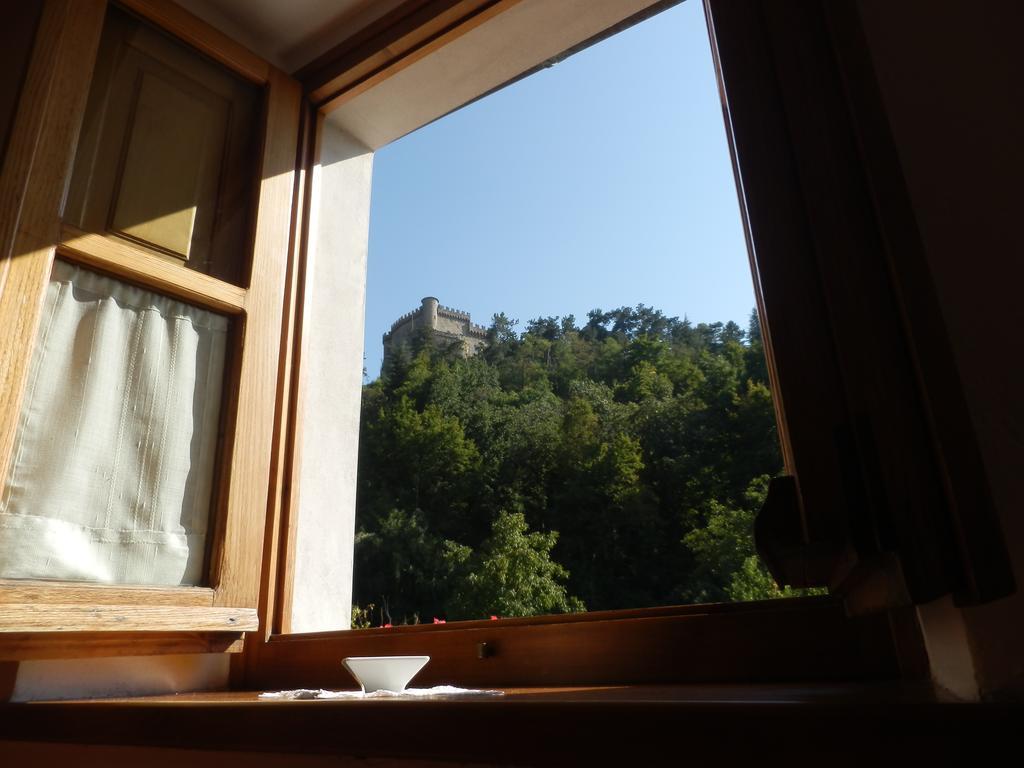 Il Girasole Bed & Breakfast Фосдиново Стая снимка